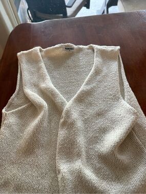 Rumored Cream V-Neck Knit Sweater Vest